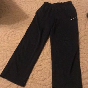 Nike Bottoms - Boys Nike black sweatpants Nike Bottoms - Boys Nike black sweatpants